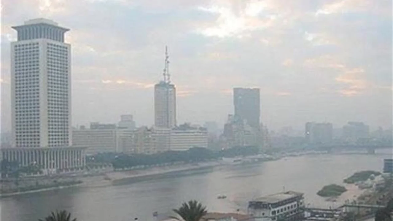 تحذير الأرصاد.. تفاصيل حالة الطقس المتوقعة اليوم في القاهرة والمحافظات بمصر